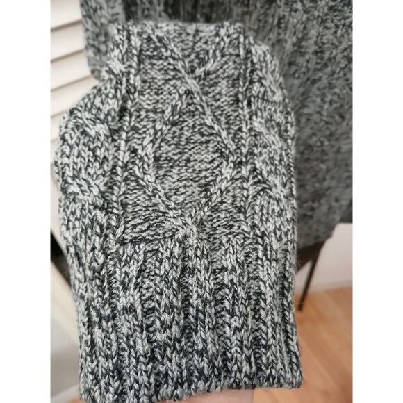 Vintage the Sweater Project Blk/Wht Cardigan Faux Fur Collar Zip Front sz JR. XL - Picture 6 of 10